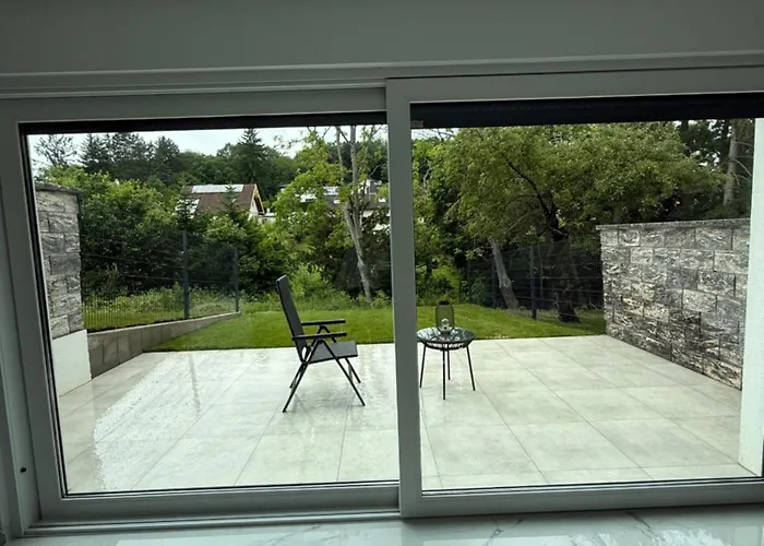 Villa Hm Am Waldrand