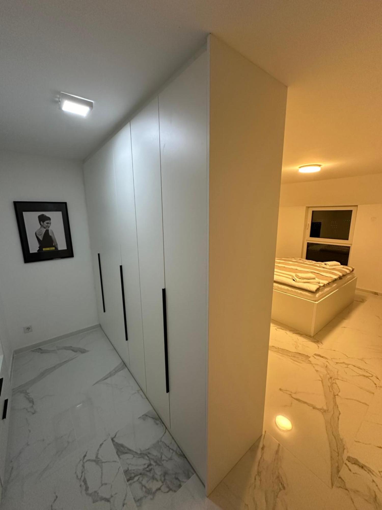 Hm Am Waldrand Villa Modling